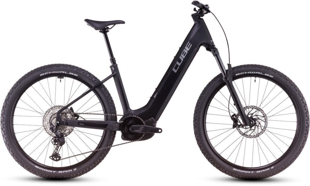 Cube Reaction Hybrid Race 800 (2025) 29″ Wave black´n´metal